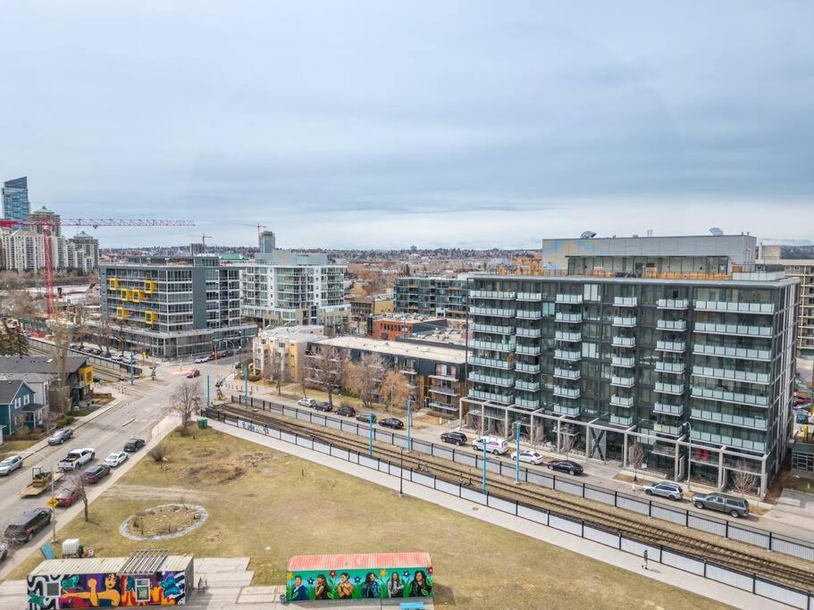 YYC Chic 1Br Kensington Unit W/Parking 아파트 외부 사진
