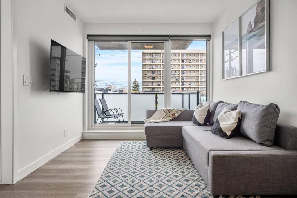 YYC Chic 1Br Kensington Unit W/Parking 아파트 외부 사진