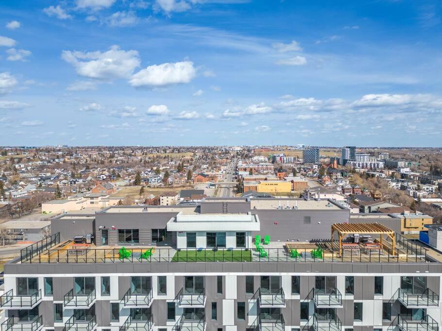 YYC Chic 1Br Kensington Unit W/Parking 아파트 외부 사진
